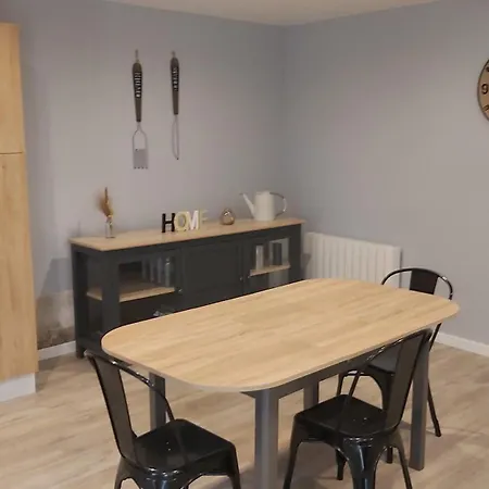 Appartement Un Petit Coin Douillet Au Pradel Montredon-Labessonnié