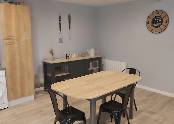 Appartement Un Petit Coin Douillet Au Pradel Montredon-Labessonnié