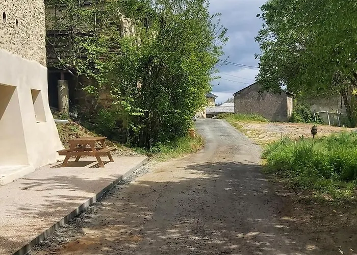 Un Petit Coin Douillet Au Pradel