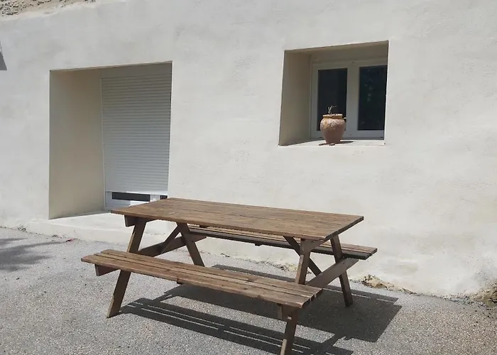 Un Petit Coin Douillet Au Pradel Montredon-Labessonnié